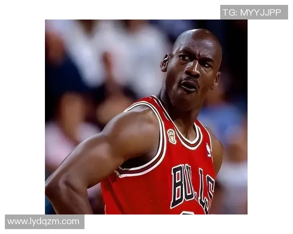 篮球公牛明星的辉煌历程与传奇瞬间回顾